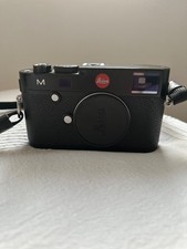 Leica M (240) Gehäuse Body Black Digitalkamera- mit Daumenstütze