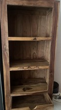 Massives Holzregal / Kommode