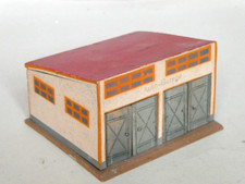 altes Erzgebirge Spielzeug aus Holz: Auto-Garage