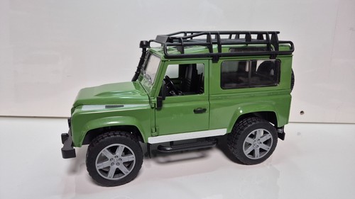 Bruder land rover defender - land,