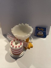 Casablanca Speedy & Friends