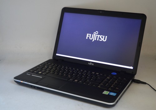 Fujitsu lifebook a512 6 - fujitsu, 15,6"