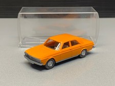 Audi 100 Typ C1 sedan
