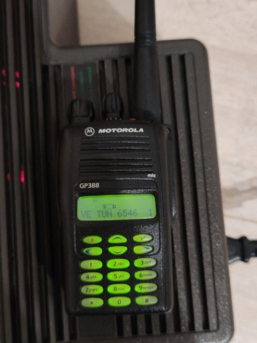 Motorola gp388 vhf - motorola,