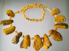 Bernstein Kette aus Wertvollen