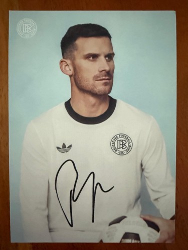 Pascal groß dfb - groß, ·