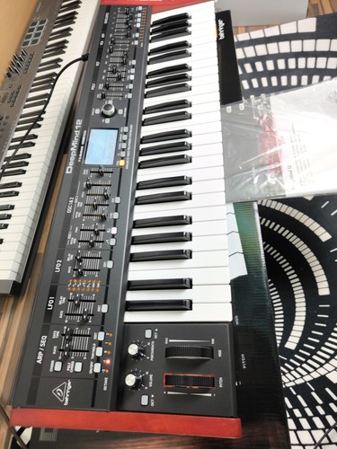 Behringer deepmind analog - deepmind,