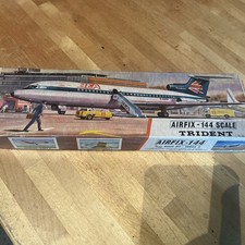 Airfix-144, Serie 3 , NO. SK 504, Trident, geöffneter Modelbausatz