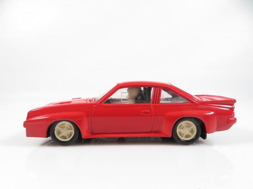Vitesse opel manta 400 - 1:43,