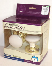 Amrock Round Porcelain Bright