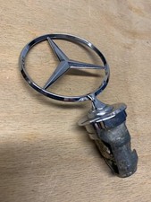 Emblem Stern Firmenzeichen, W