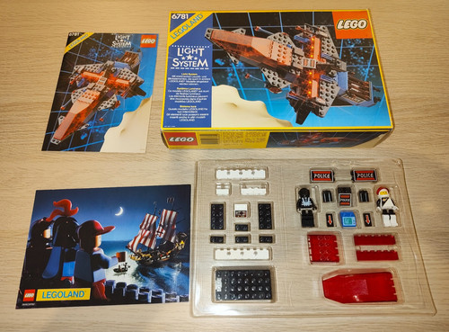Lego 6781 striker space - lego,