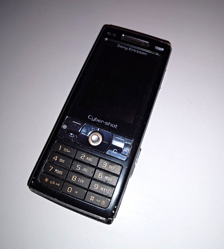 Retro sony ericsson k800i - sony,