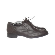 Ariane, Schnürschuhe