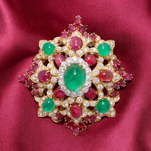 Met gala smaragd rubin - gala,