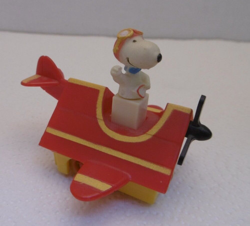 Mcdonalds snoopy flugzeug - mcdonalds,