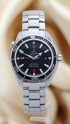 Omega seamaster planet ocean - omega,