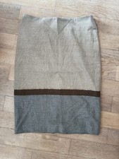 Rock mit hoher Taille