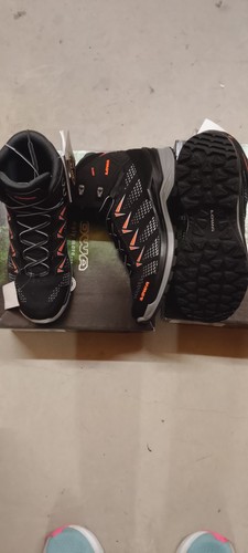 Lowa innox pro - lowa, mid