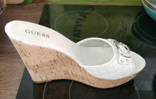 GUESS Damen Riemchen-Sandalen