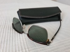 Persol Sonnenbrille Damen mit Etui, kaum getragen, in perfektem Zustand