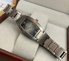 OSCO  Massive Titan Damenuhr