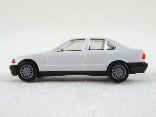 Herpa bmw 325i limousine - herpa,