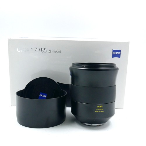 Zeiss otus 85mm - zeiss,
