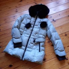 Daunensteppjacke mit Kapuze, Damen, Größe M, Farbe hellblau/ schwarz