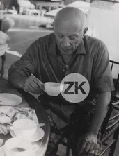 PABLO PICASSO Painter Candid