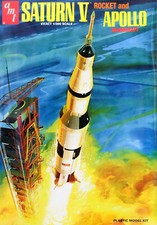 Saturn V Rocket and Apollo Spacecraft Rakete 1:200 AMT Model Kit Bausatz AMT1174