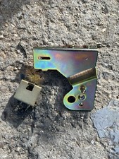 Audi TT 8N Halterung für ESP Querbeschleunigungssensor 1J0907657A 8N1907637A