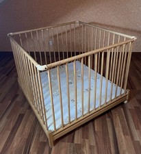 Geuther Laufgitter Laufstall, 100x100 cm, klappbar, 2 Rollen, 3 Höhenstufen