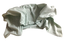 DM Babylove Stilltuch Schlauchtuch helles grün, weiß gemustert Gr. ca. 79x 60cm