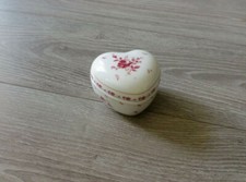 FORM MARIENBAD *INGRES WEISS*