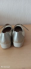 Damenschuhe 5gr neu beige - neu,