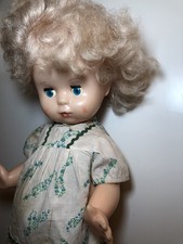 Süße Vintage UdSSR Puppe