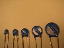 Varistor Siemens Typ S10K300 300Volt Wechselspannung,Durchmesser 10mm,3,3-5,7mm