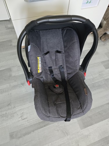 Babyschale auto kindersitz - babyschale, auto-kindersitz