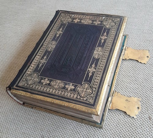 Stunning antique holy bible - antique,