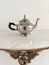 Art Deco Vernickelte Klassische Teekanne