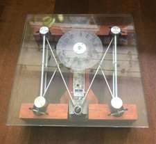 Korona Elegance Waage Personenwaage Glas Holz Glasplatte 70er 80er Stil Design