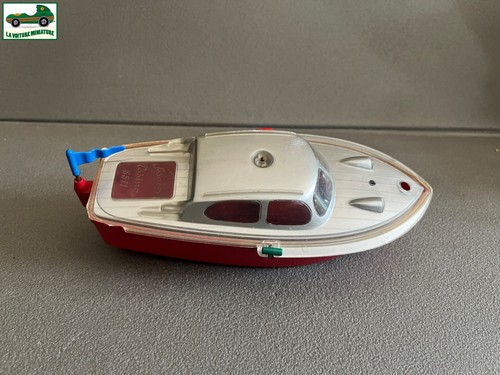 Altes spielzeug boot - altes, schuco