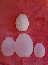 3  Ostereier geflochten