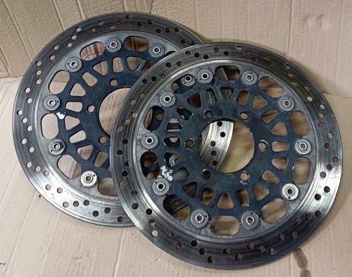 Bremsscheiben vorne triumph - vorne,