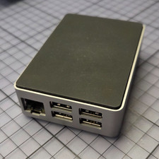 Raspberry Pi 3 B+ (Broadcom