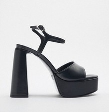 PLATEAU SANDALE MIT BOCKABSATZ * ZARA * 39 * SCHWARZ * WIE NEU