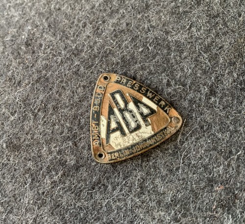 Ambi budd presswerke emblem - ,
