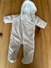 Neu: Süßer Schneeanzug /