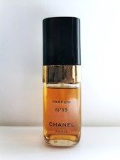 CHANEL N°19 EXTRAIT DE PARFUM